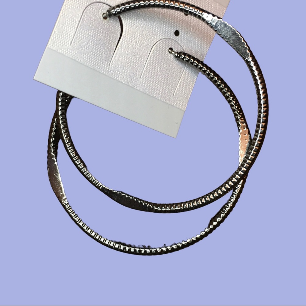Black Ribbed Hoop Earrings, NWOT  **3 for $15*